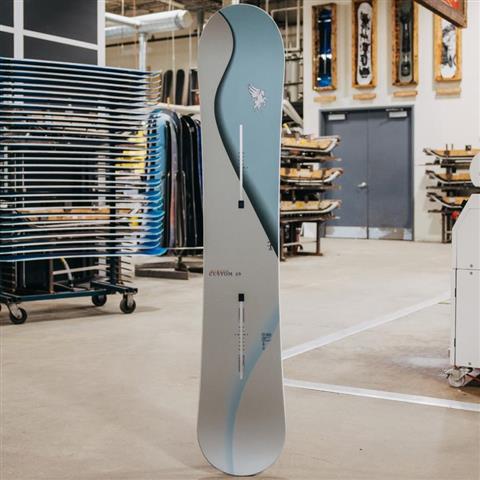 Men&#39;s Custom 30th Anniversary Snowboard